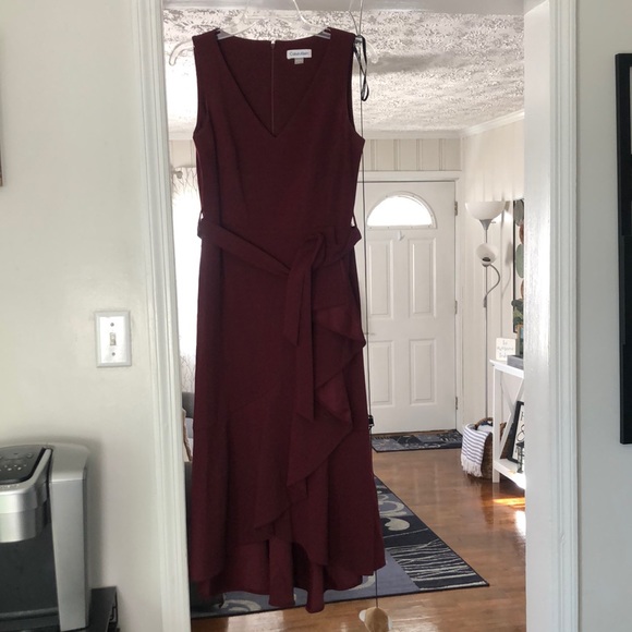 Calvin Klein Dresses & Skirts - Beautiful Burgundy dress. In great condition